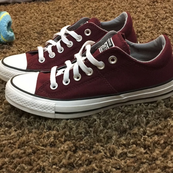 Converse - Picture 3 of 3